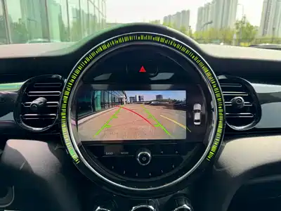 MINI MINI 2022