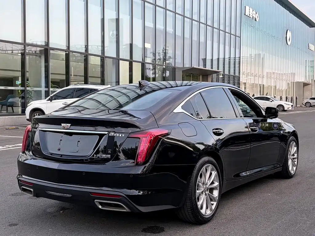 Cadillac CT5 2023 — фото 16
