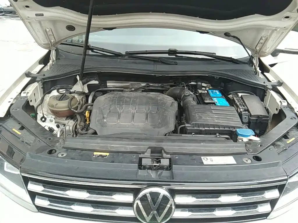 Volkswagen Tiguan L 2021 — фото 20