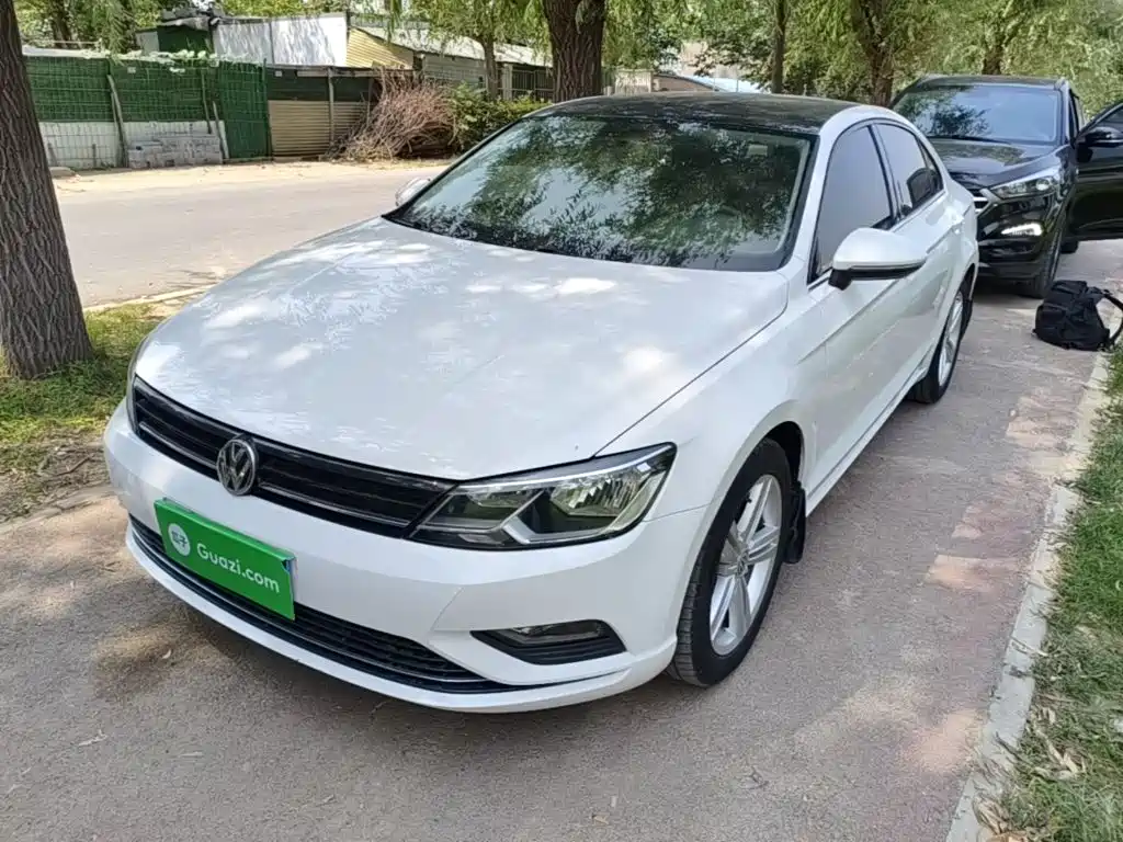 Volkswagen Lamando 2015