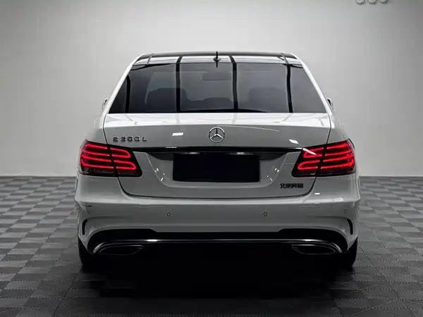 Mercedes-Benz E-Class 2014
