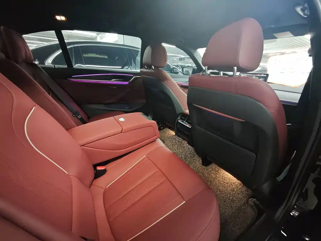 BMW 5 Series 2022