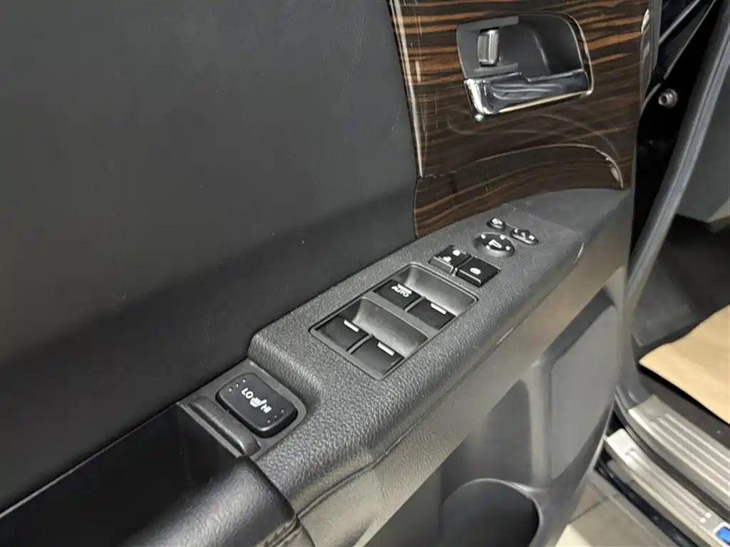 Honda Odyssey 2021 — фото 13