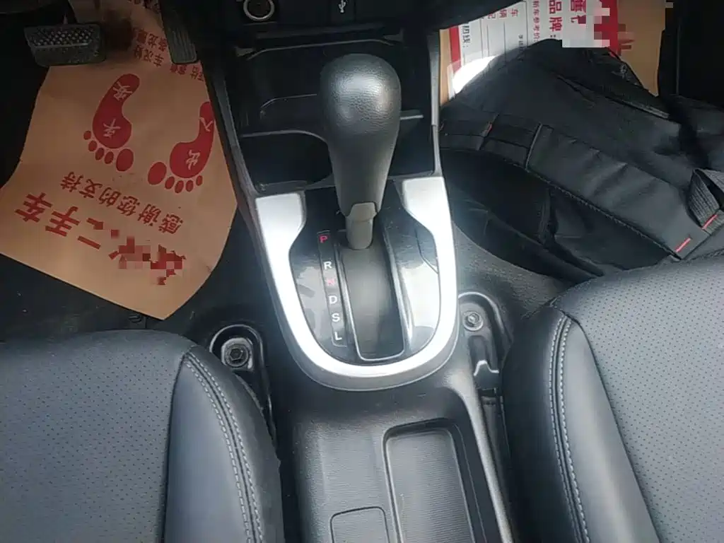 Honda Fit 2015 — фото 14