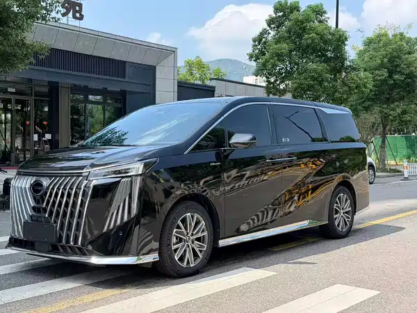 GAC Trumpchi M8 2025