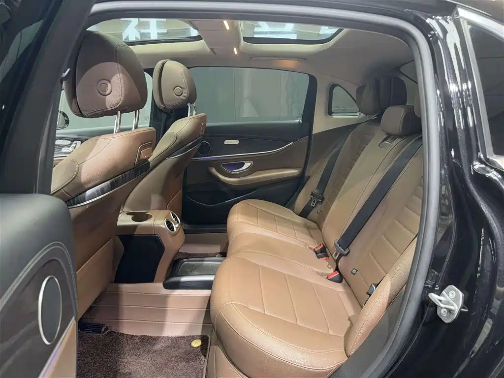 Mercedes-Benz E-Class 2020