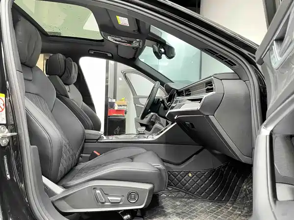 Audi A6L 2025