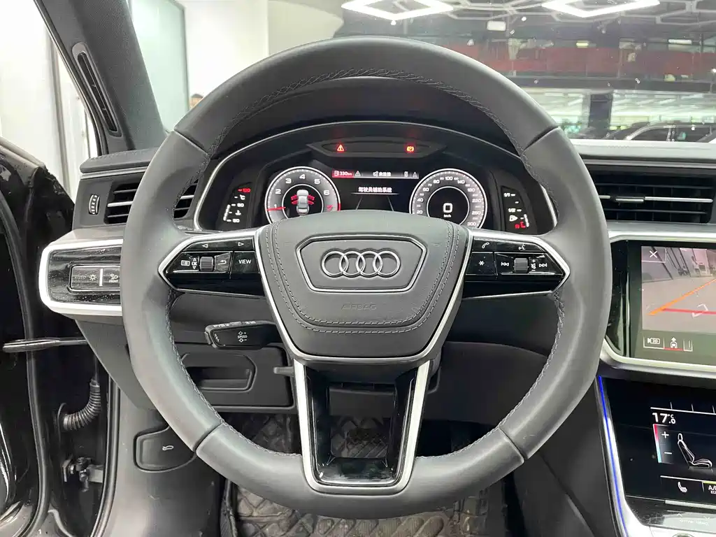 Audi A6L 2025 — фото 13