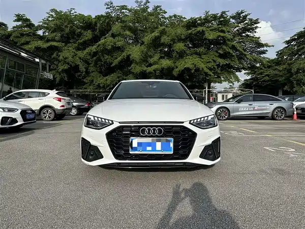 Audi A4L 2023