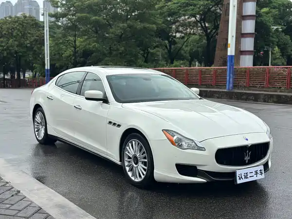 Maserati Quattroporte 2014
