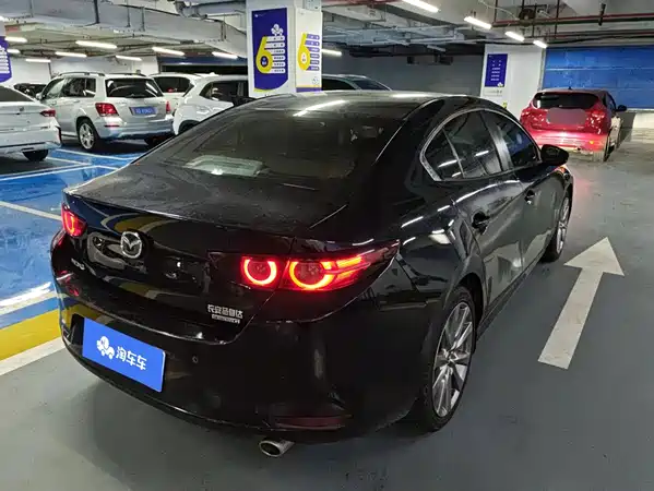 Mazda 3 Axela 2020