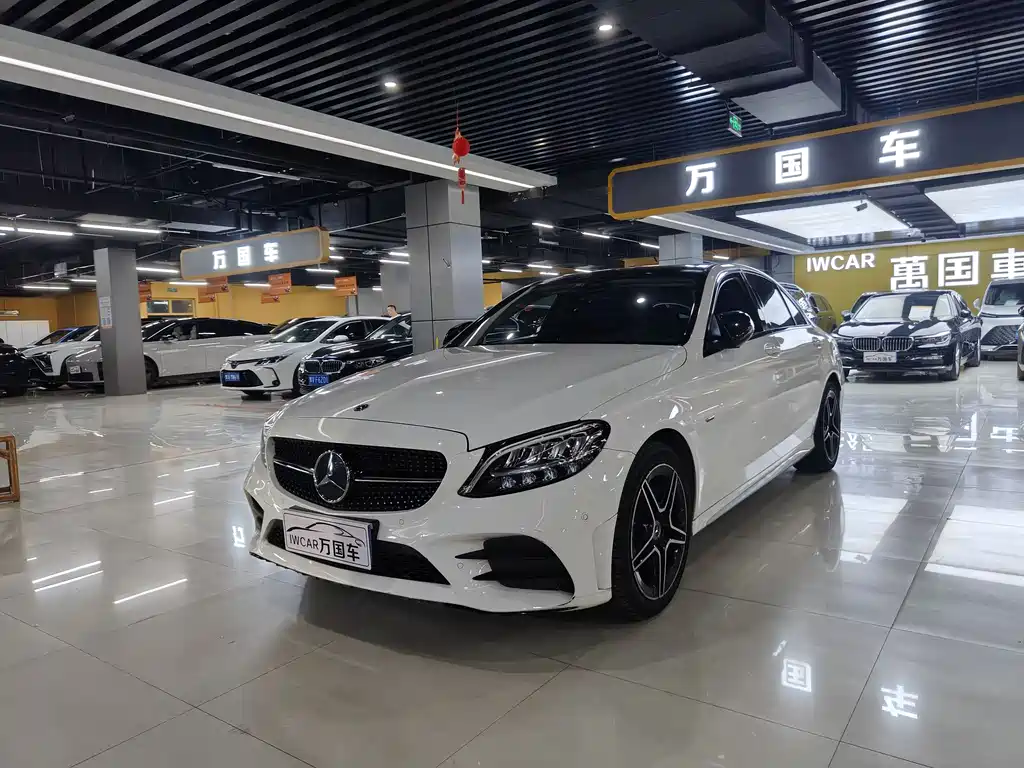 Mercedes-Benz C-Class 2020 — фото 2