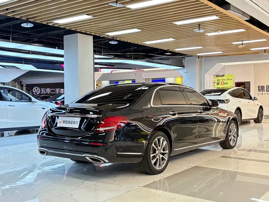 Mercedes-Benz E-Class 2018 — фото 5