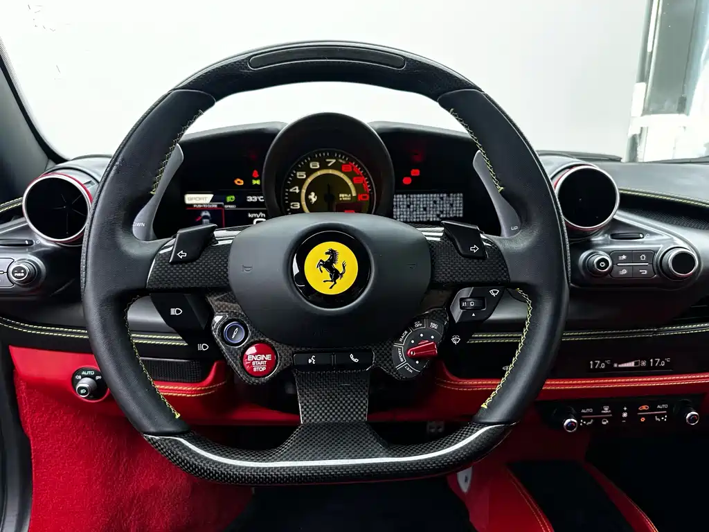 Ferrari F8 2022 — фото 19