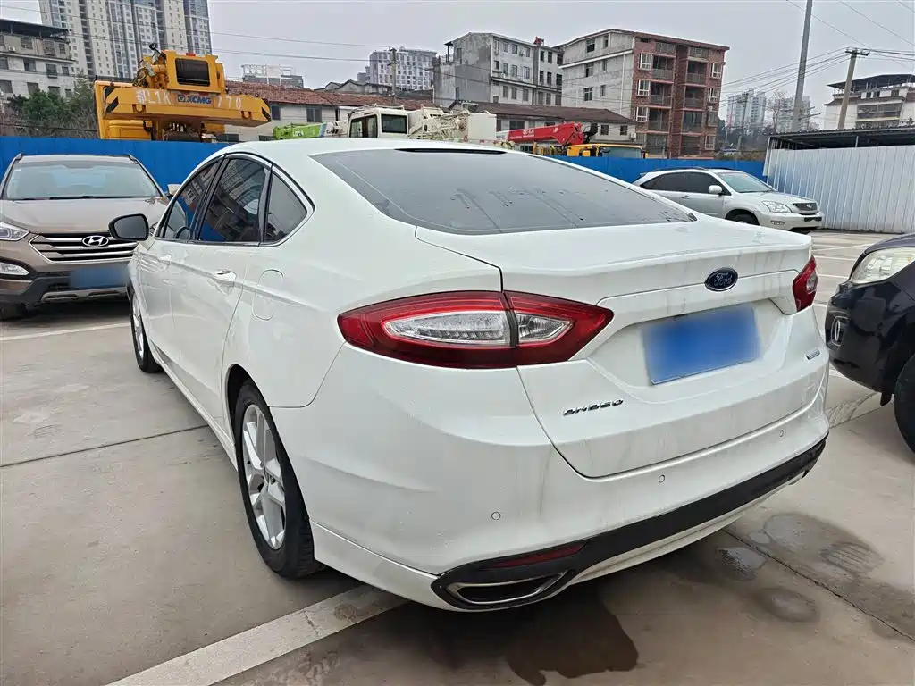 Ford Mondeo 2016 — фото 5