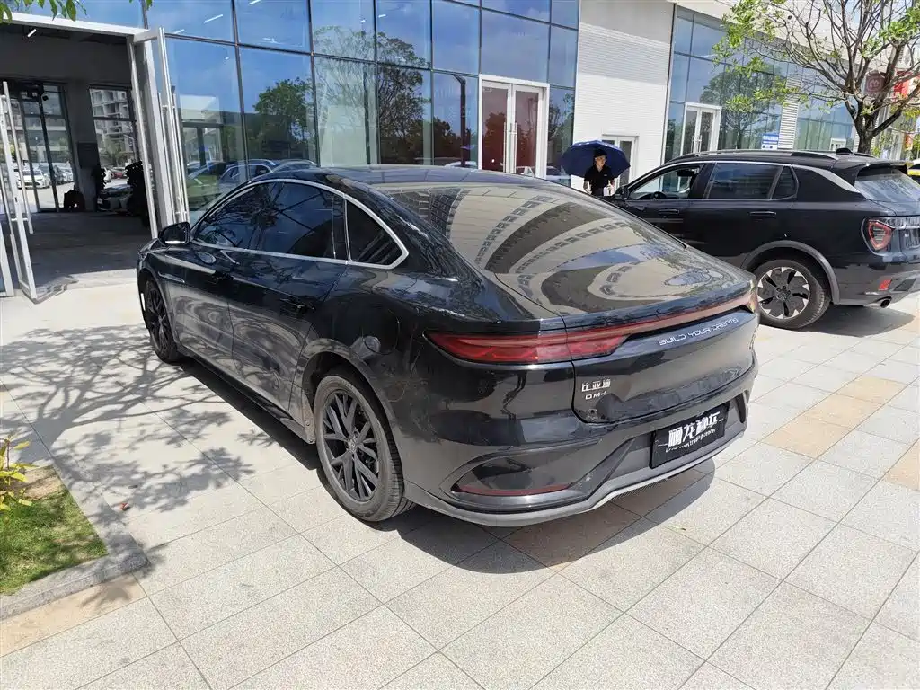 BYD Han 2024 — фото 6