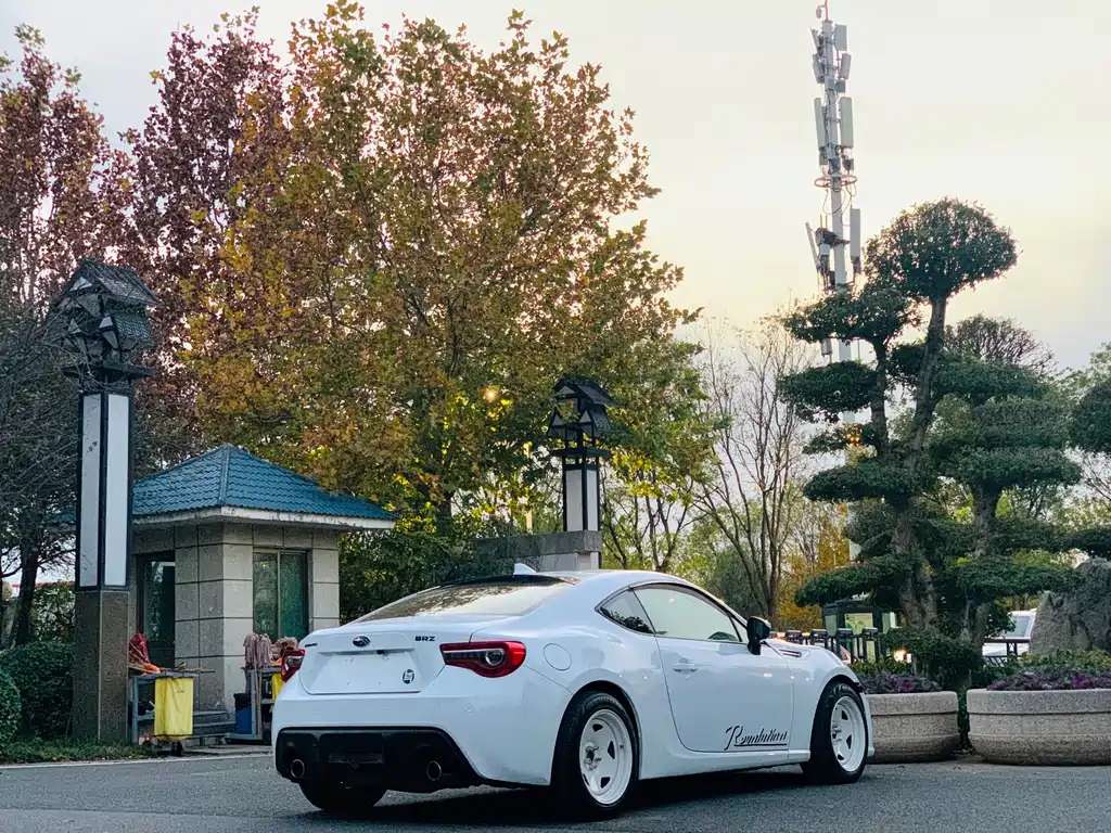 Subaru BRZ 2017 — фото 21