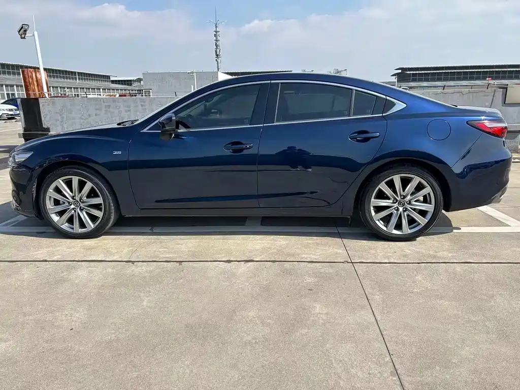Mazda Atenza 2021