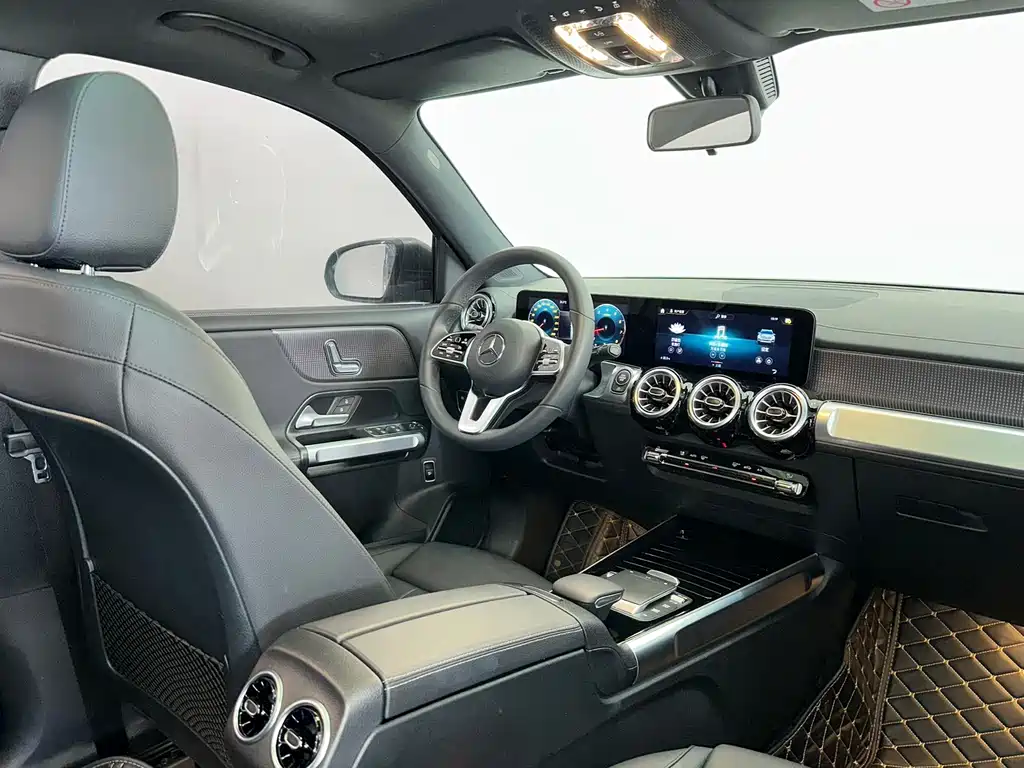 Mercedes-Benz GLB 2021 — фото 17