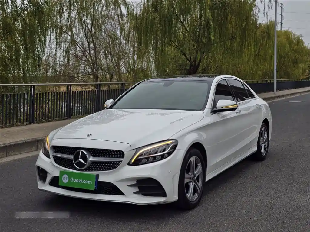 Mercedes-Benz C-Class 2022 — фото 2