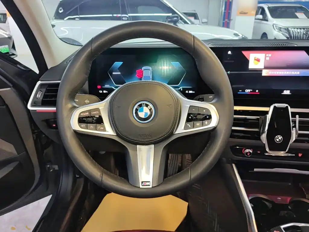BMW i3 2022 — фото 11