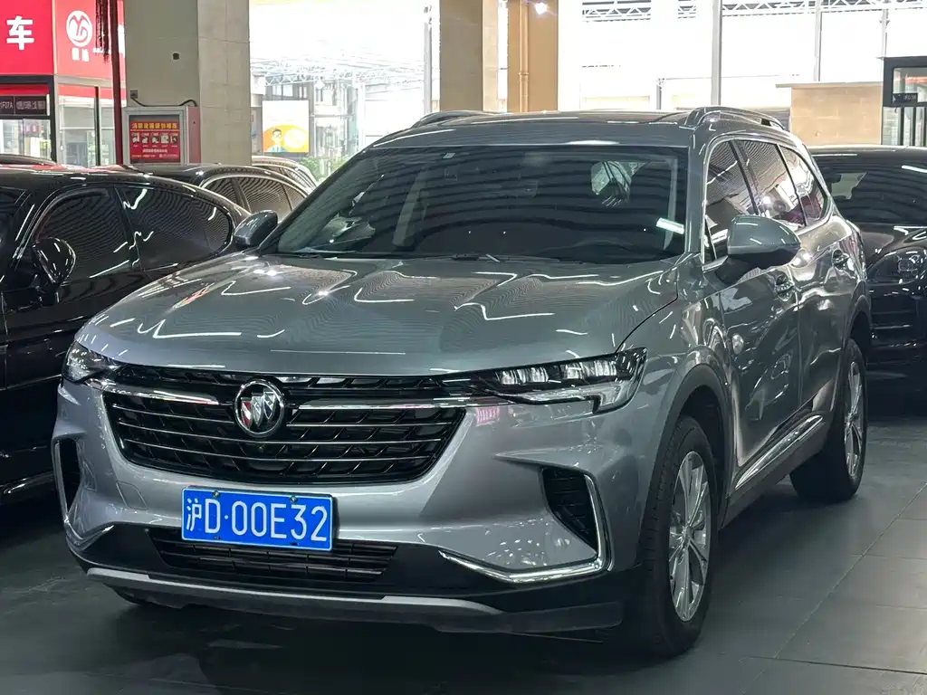 Buick Envision Plus 2023