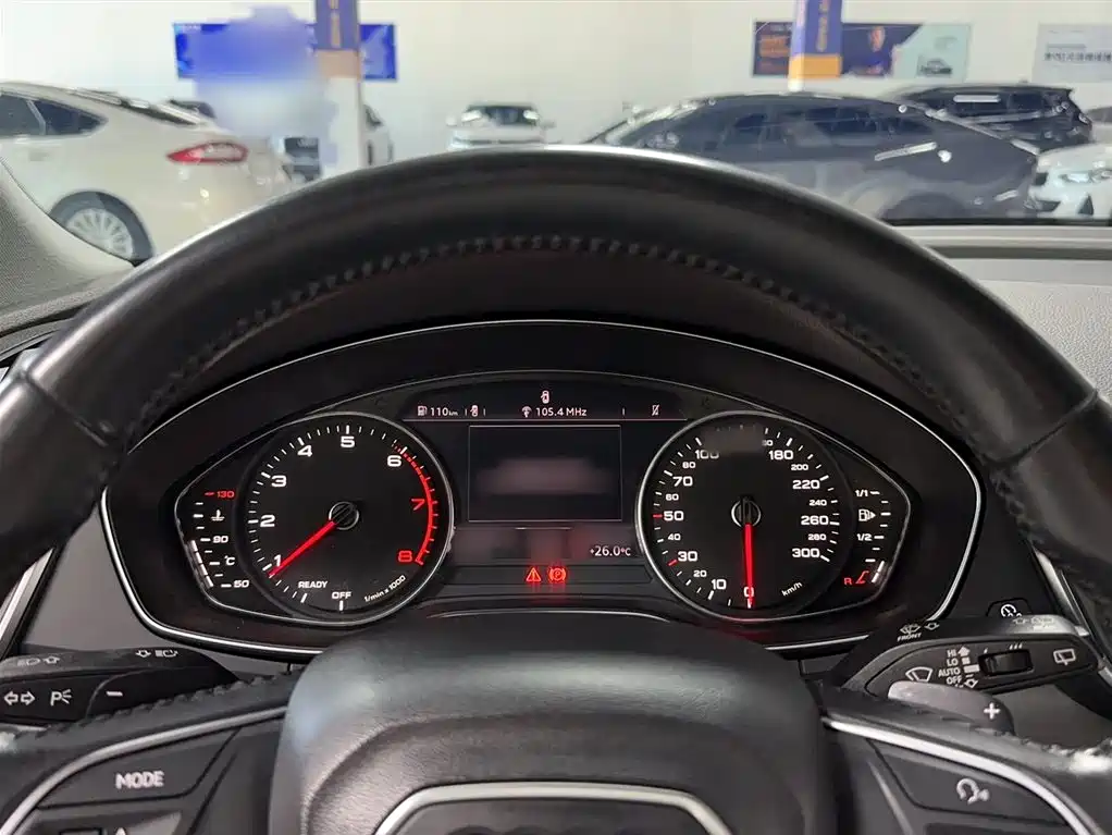 Audi Q5L 2018 — фото 20