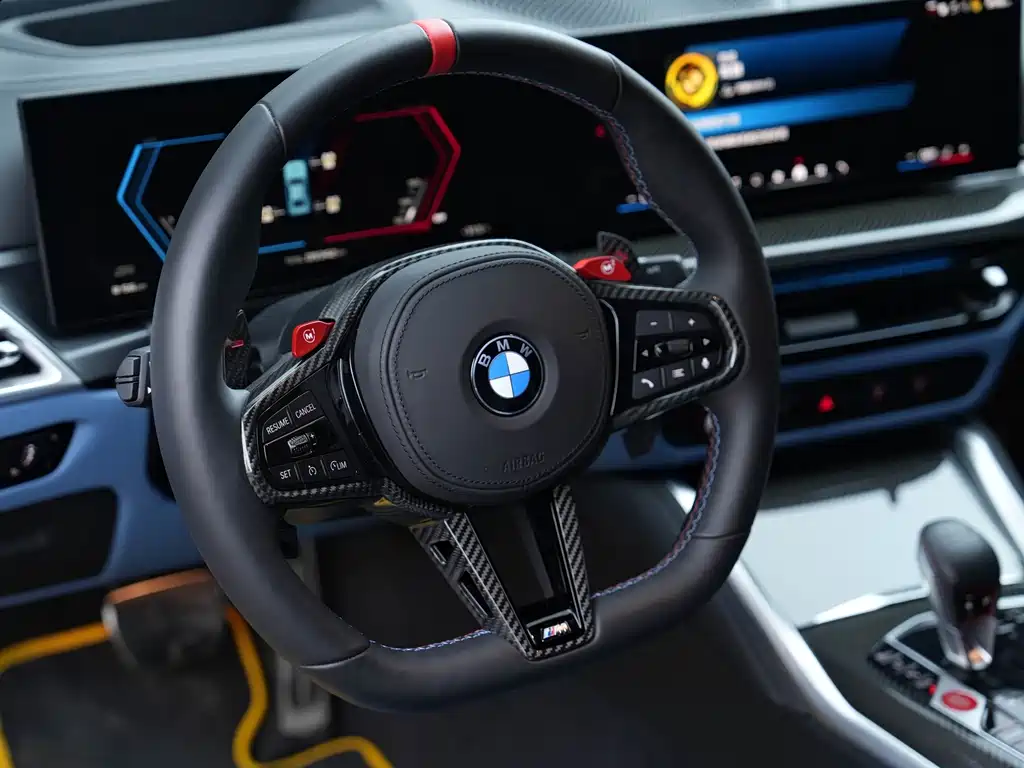 BMW M4 2025 — фото 27