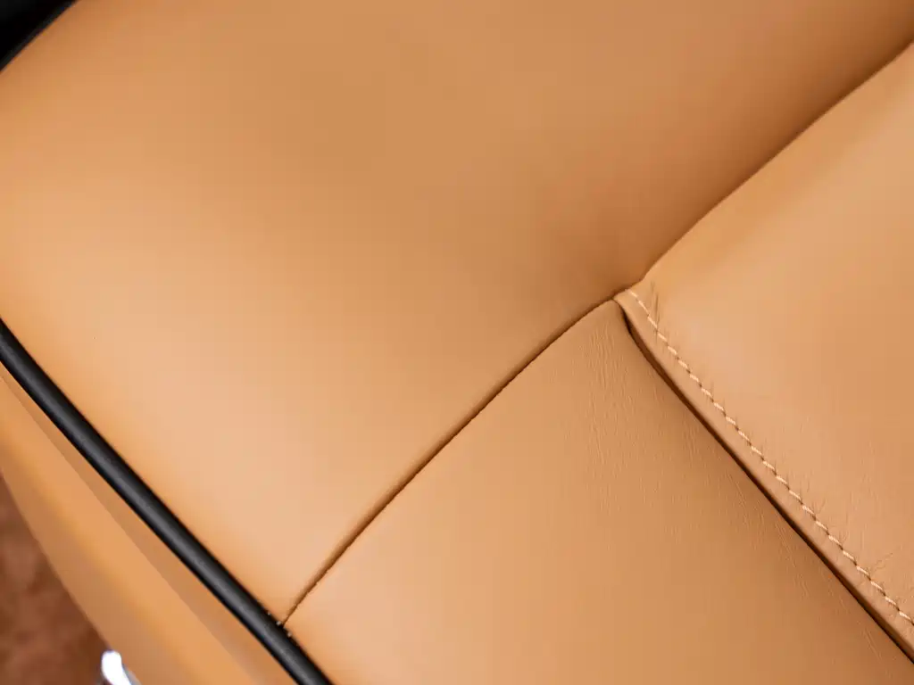 Rolls-Royce Phantom 2016 — фото 17