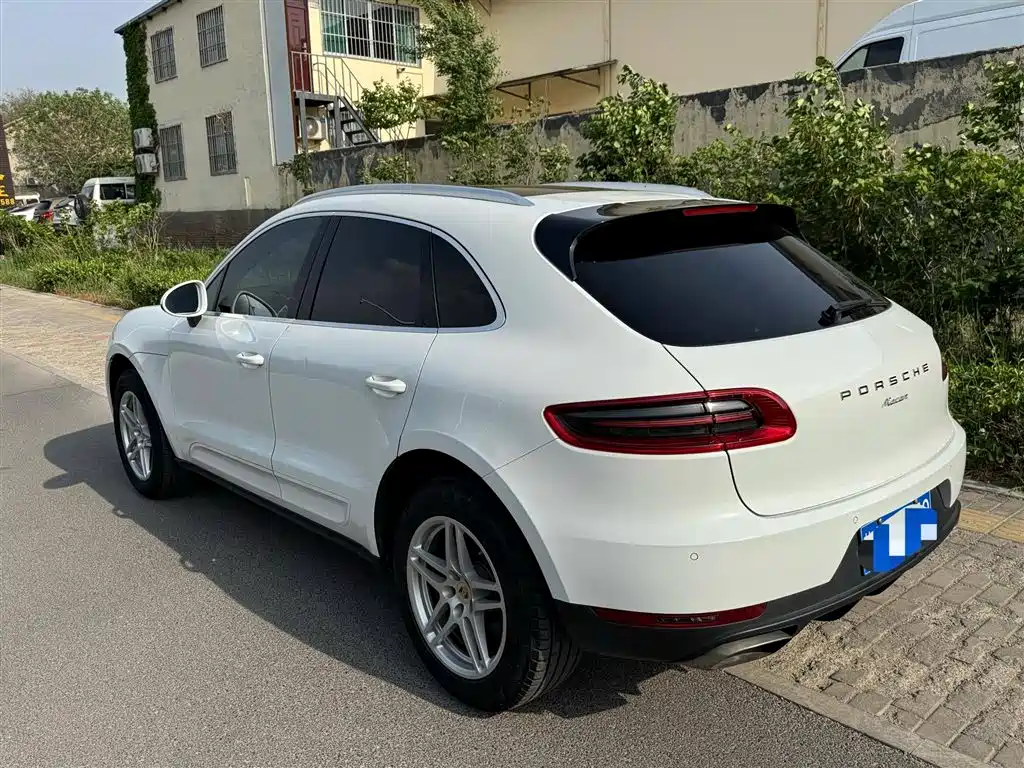 Porsche Macan 2016 — фото 6
