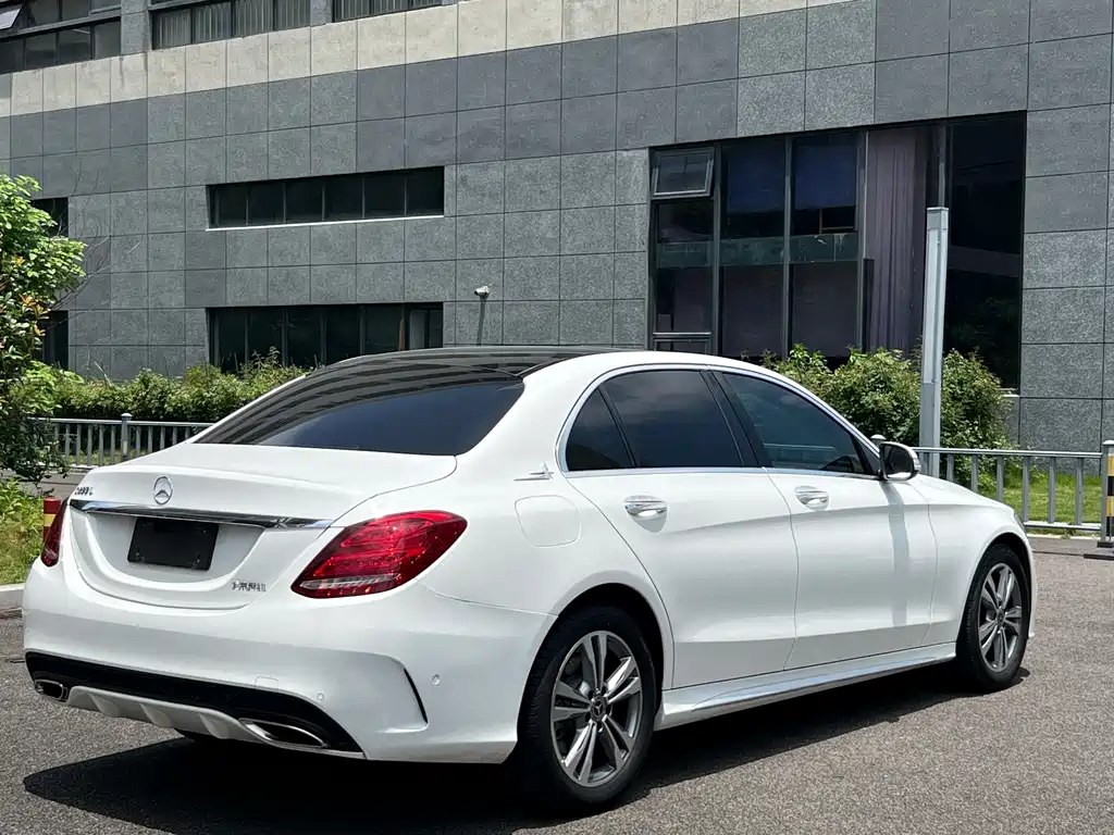 Mercedes-Benz C-Class 2015 — фото 12