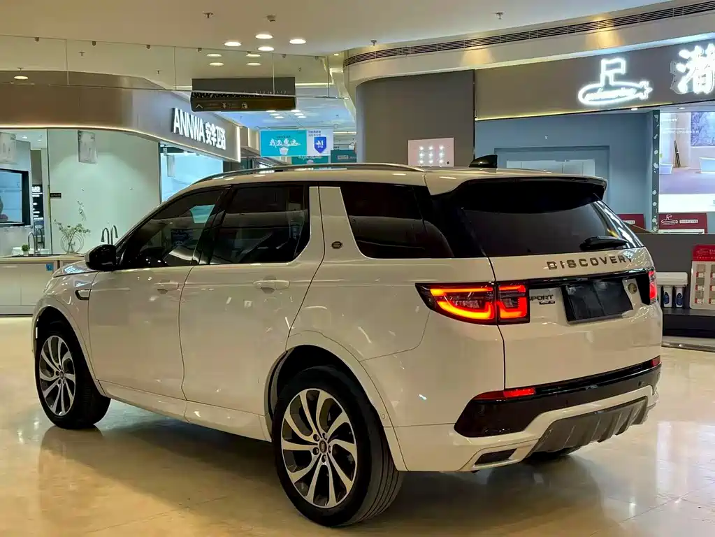 Land Rover Discovery Sport 2020 — фото 9