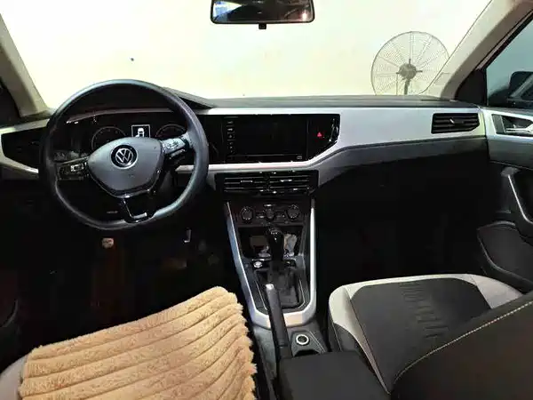 Volkswagen Polo 2022