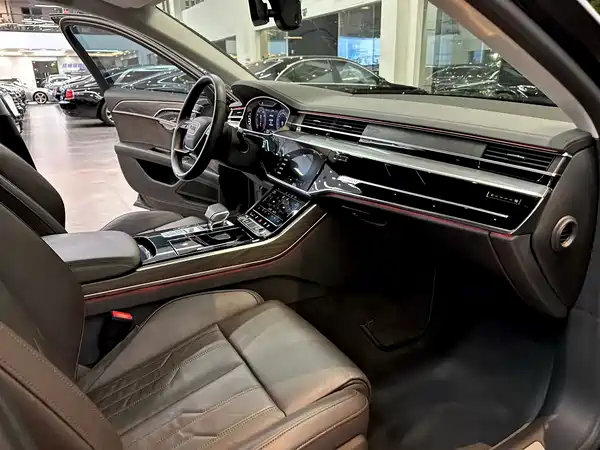 Audi A8 2020