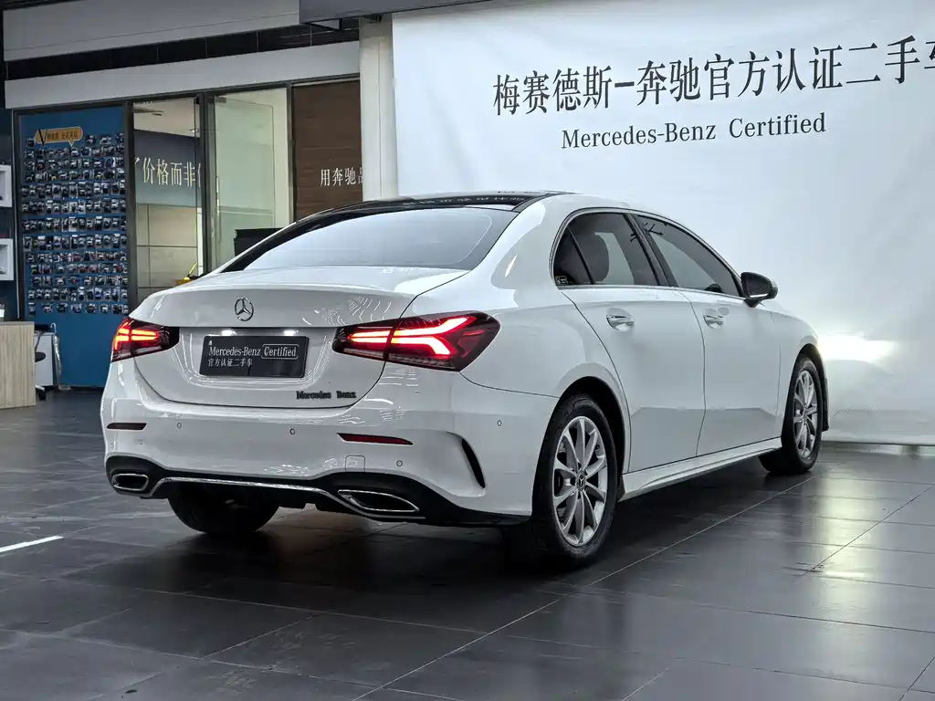 Mercedes-Benz A-Class 2021 — фото 3