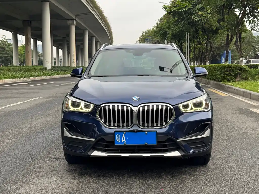 BMW X1 2018 — фото 2