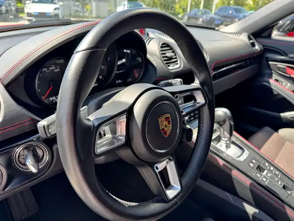 Porsche 718 2021