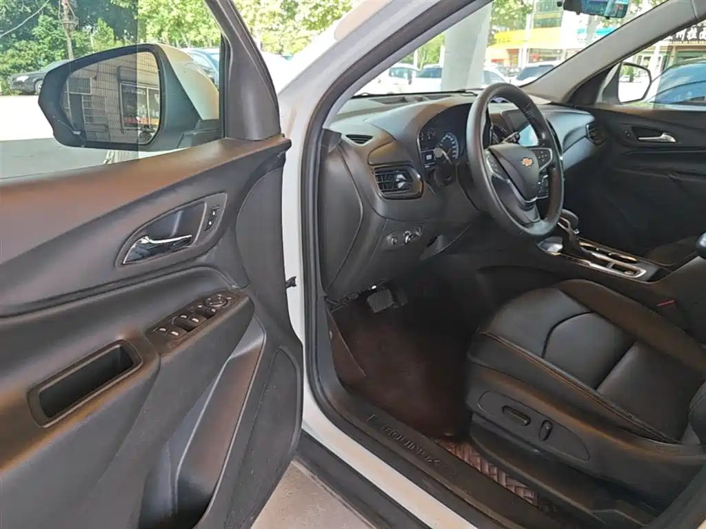 Chevrolet Equinox 2020 — фото 16