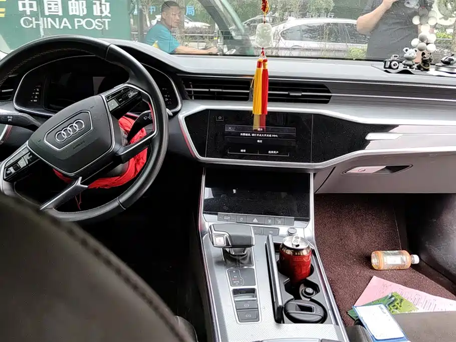 Audi A7L 2024 — фото 12