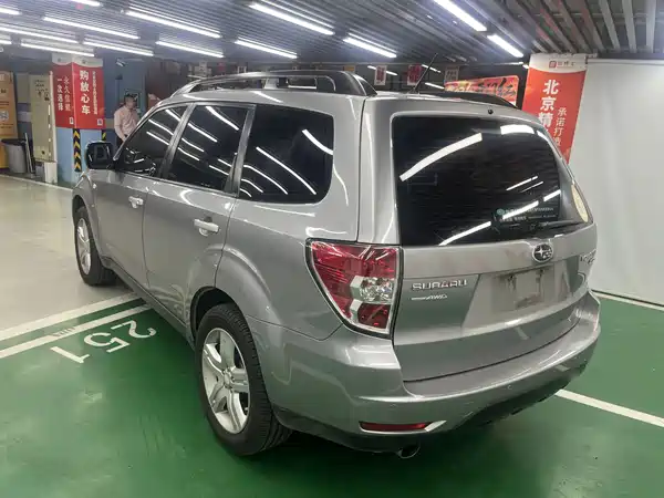 Subaru Forester 2010