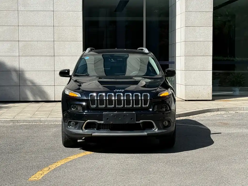 Jeep Cherokee 2016 — фото 2