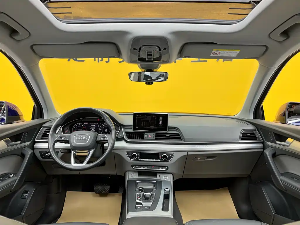 Audi Q5L 2019 — фото 11