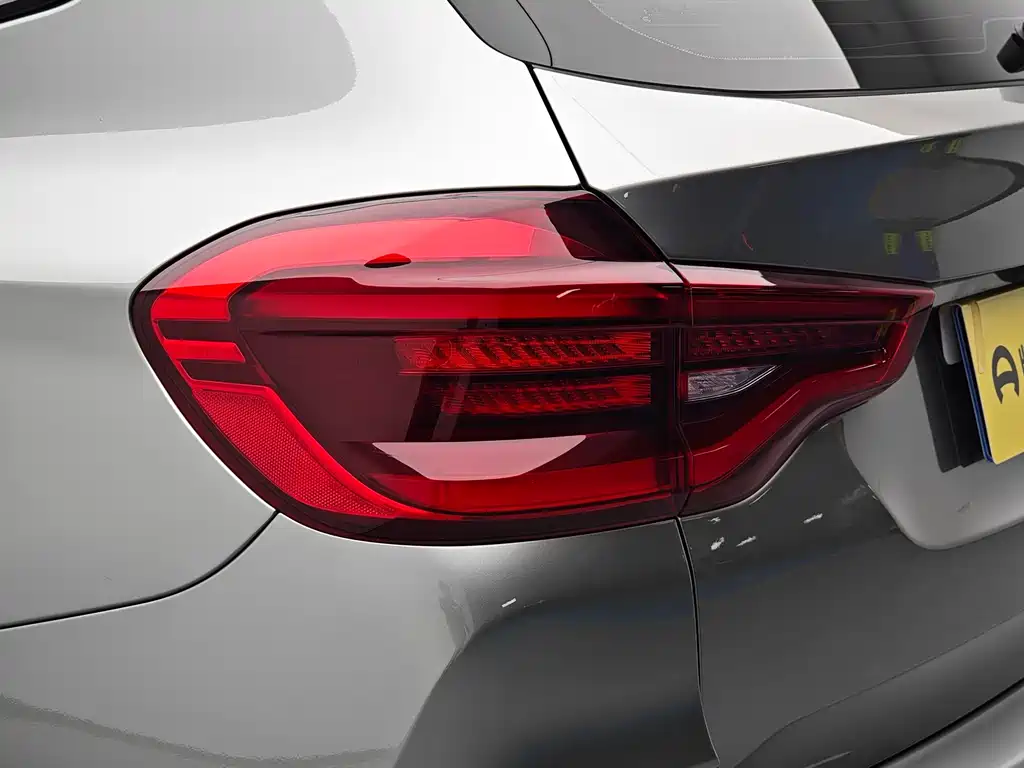 BMW X3 M 2020 — фото 15