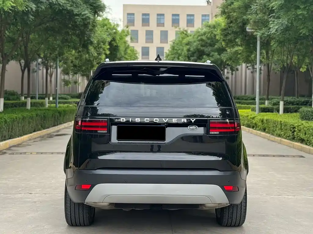 Land Rover Discovery 2024 — фото 18