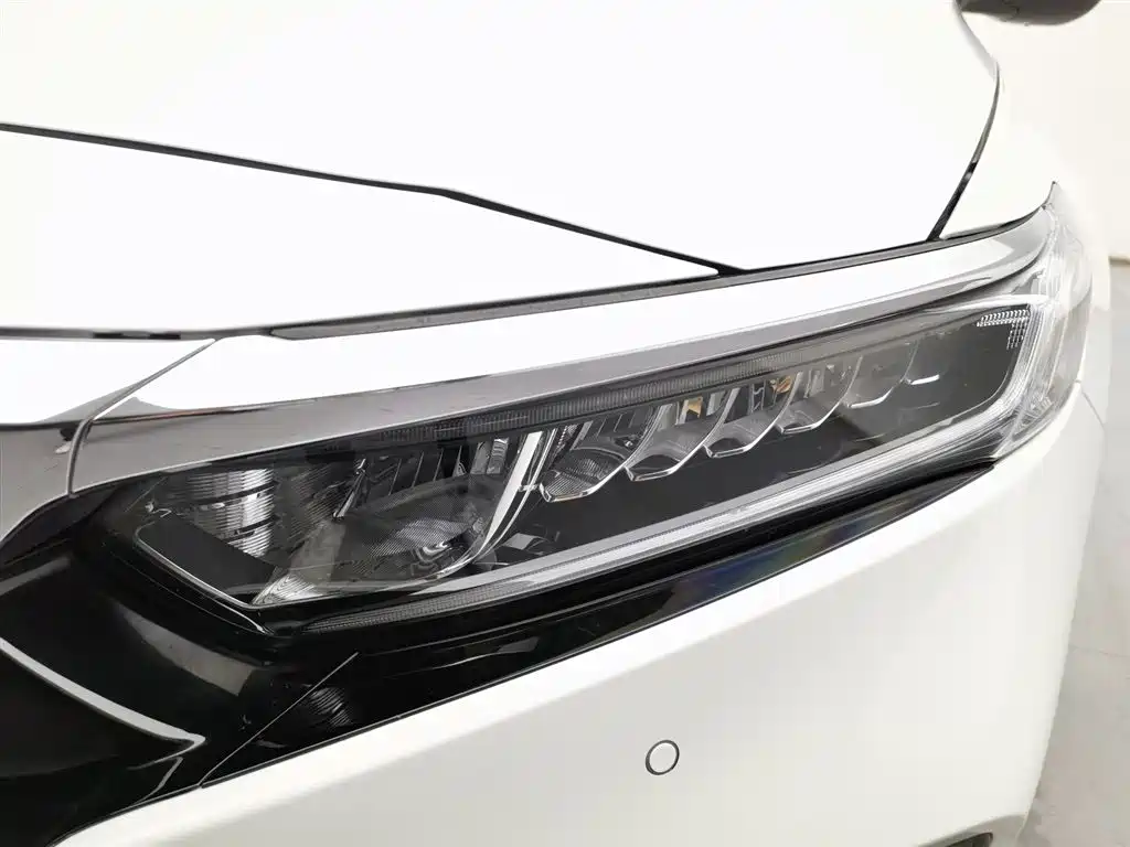 Honda Accord 2021 — фото 7