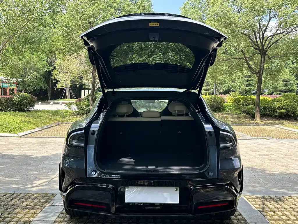 Xiaomi YU7 2025 — фото 18