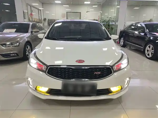 Kia K3 2016