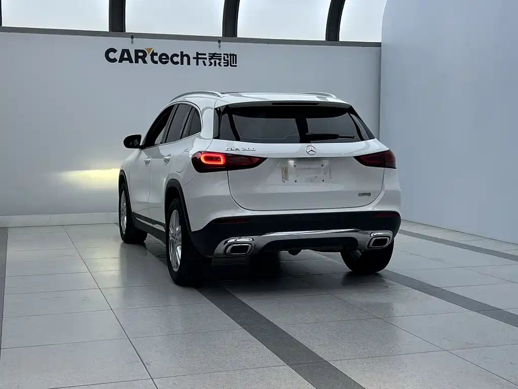 Mercedes-Benz GLA 2022 — фото 5