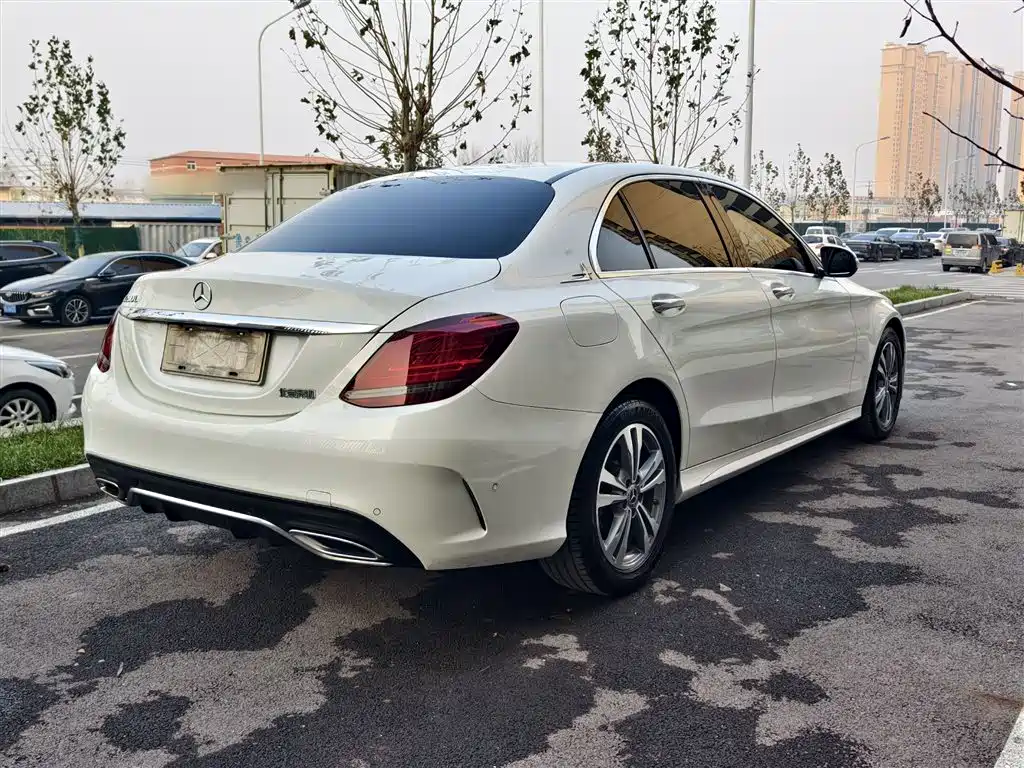 Mercedes-Benz C-Class 2020 — фото 24