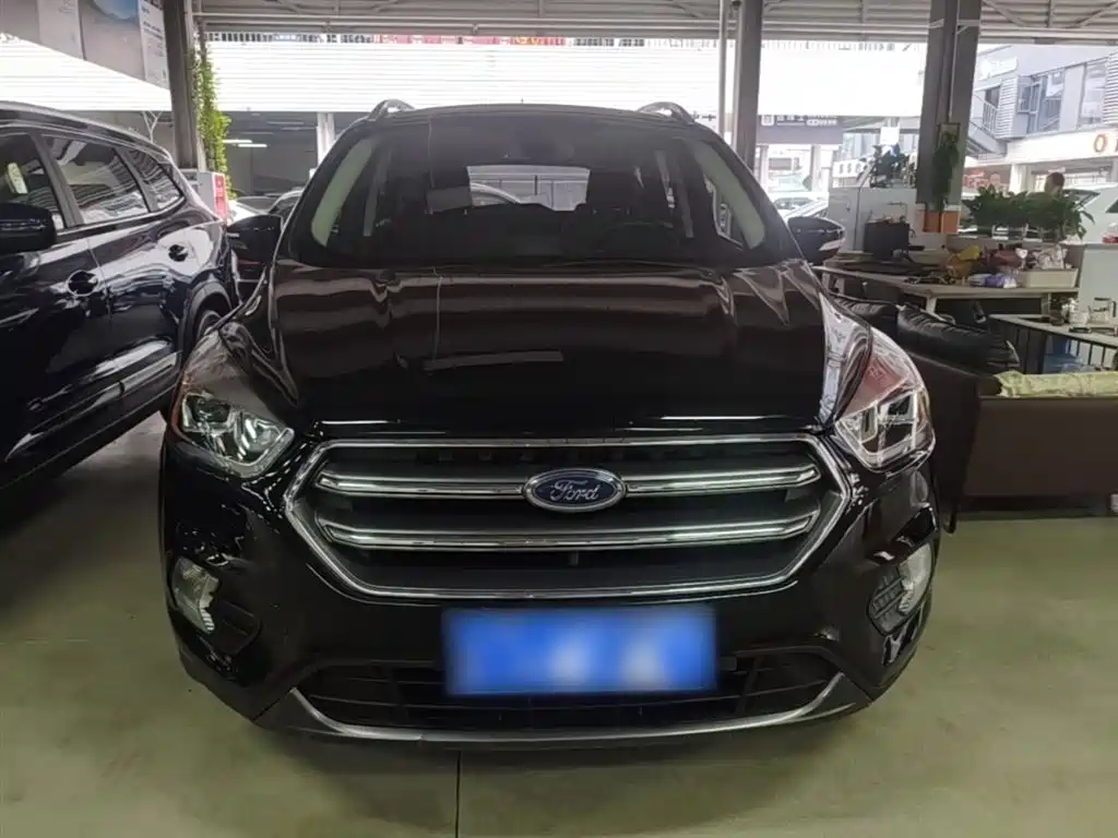 Ford Kuga 2019 — фото 3